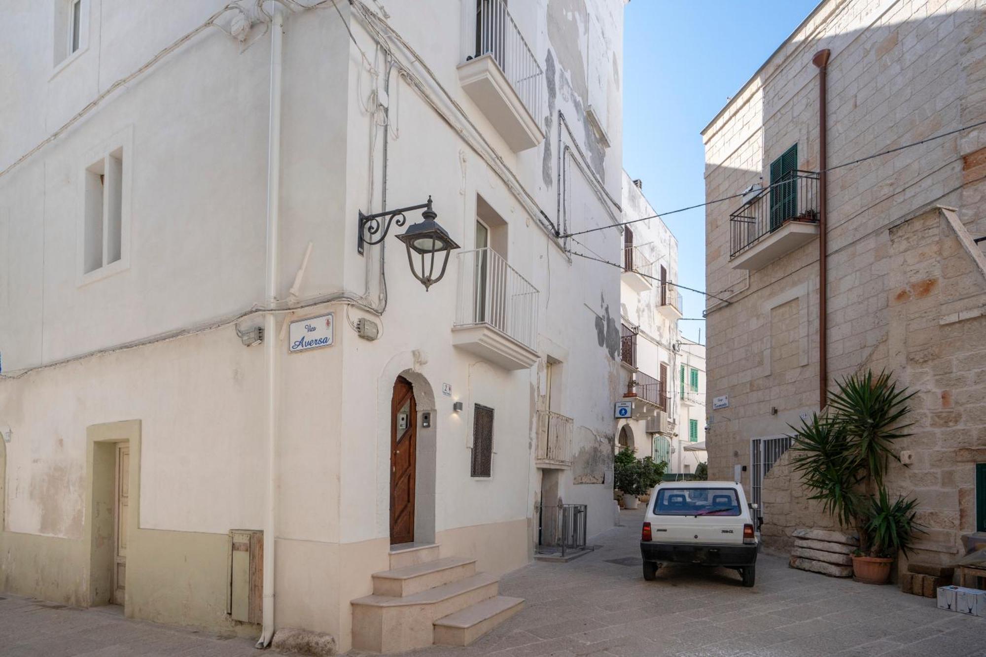 Heart Of Monopoli Apartments Near The Sea Bagian luar foto