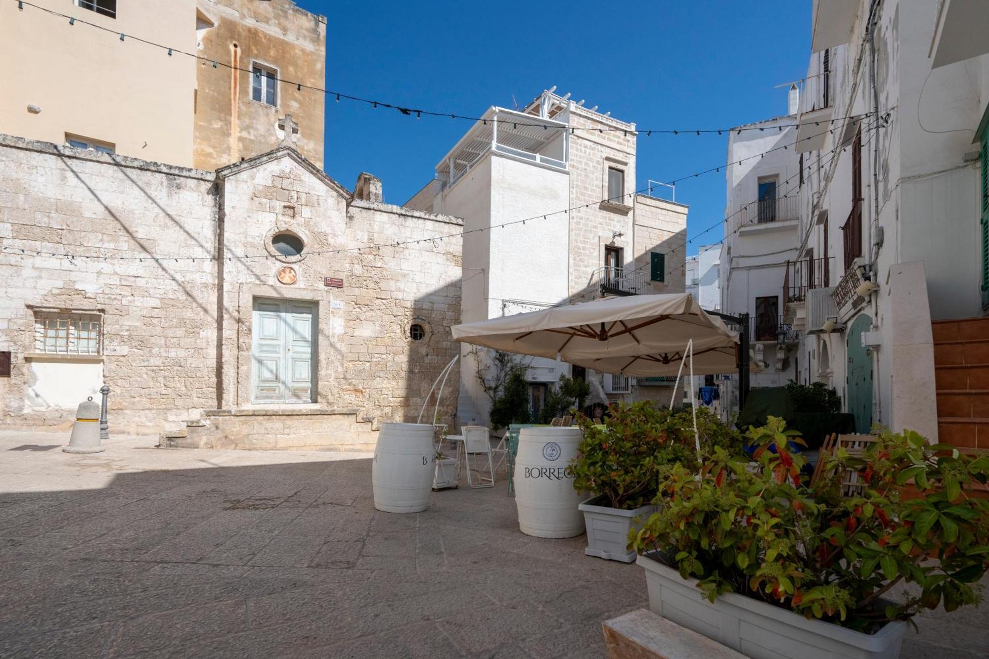 Heart Of Monopoli Apartments Near The Sea Bagian luar foto