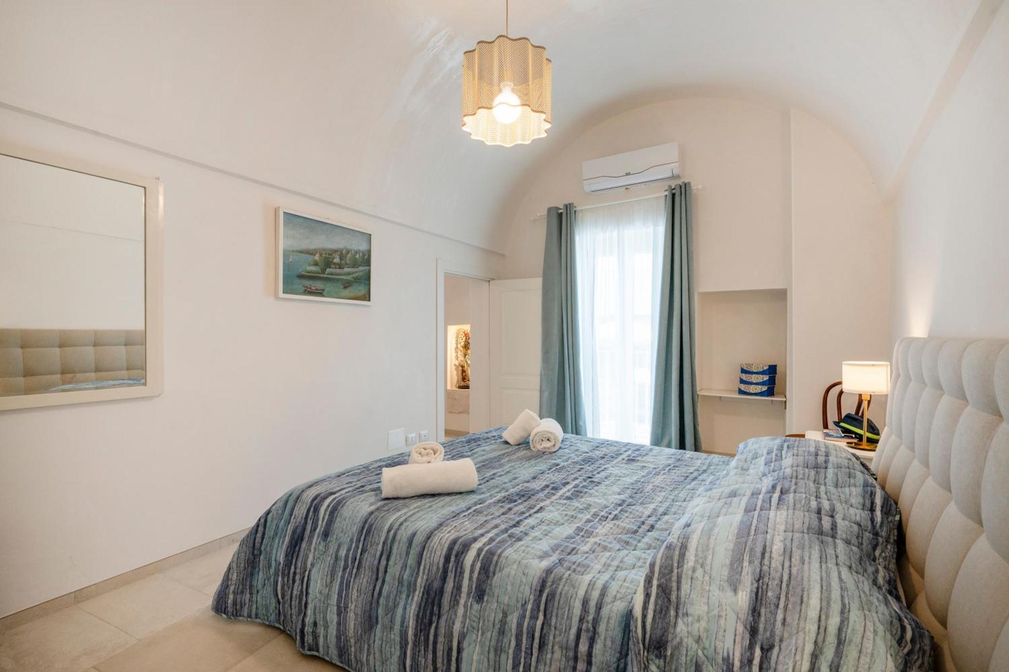 Heart Of Monopoli Apartments Near The Sea Bagian luar foto